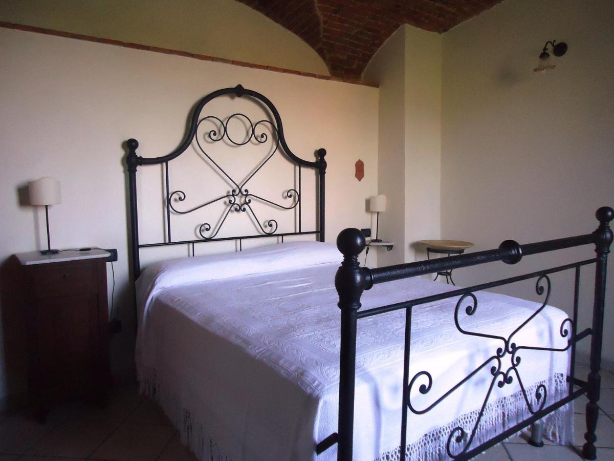 Villa Di Papiano San Baronto ภายนอก รูปภาพ